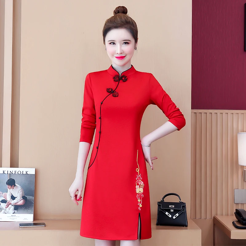 Chinese Style Vintage Embroidery Improved Cheongsam Women Long Sleeve Stand Collar Buckle Split Fork Slim Mini Dress Lady Qipao 3