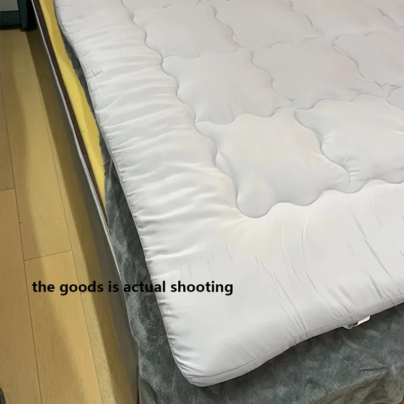 1PC mattress 5cm thickness suit to bedroom or dormitory can be used to all seasons