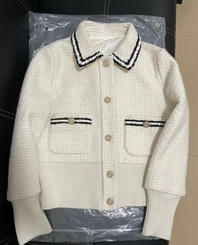 Cappotto di lana grezza bianca da donna autunno e inverno Cardigan corto Bottoni squisiti Moda donna 1