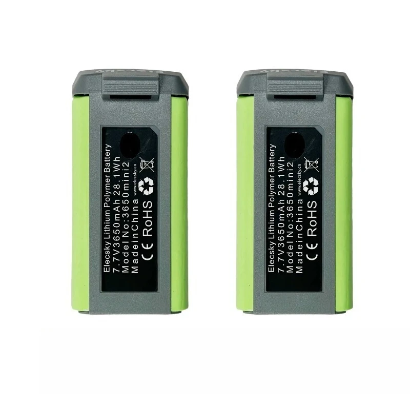Batterie de rechange pour DJI Mini 2, Mini 2 SE, Mini SE et Mini 4K, insérée dans un drone DJI Mini 2, prête pour le vol.