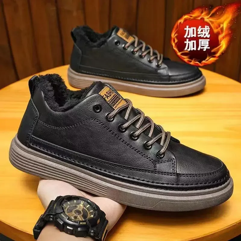 Description Picture 3 of itemMen's Velvet Thickened Warm Leather Shoes, Fashionable Anti Slip Wear-resistant Board Shoes Comfortable Casual Shoes in Winter