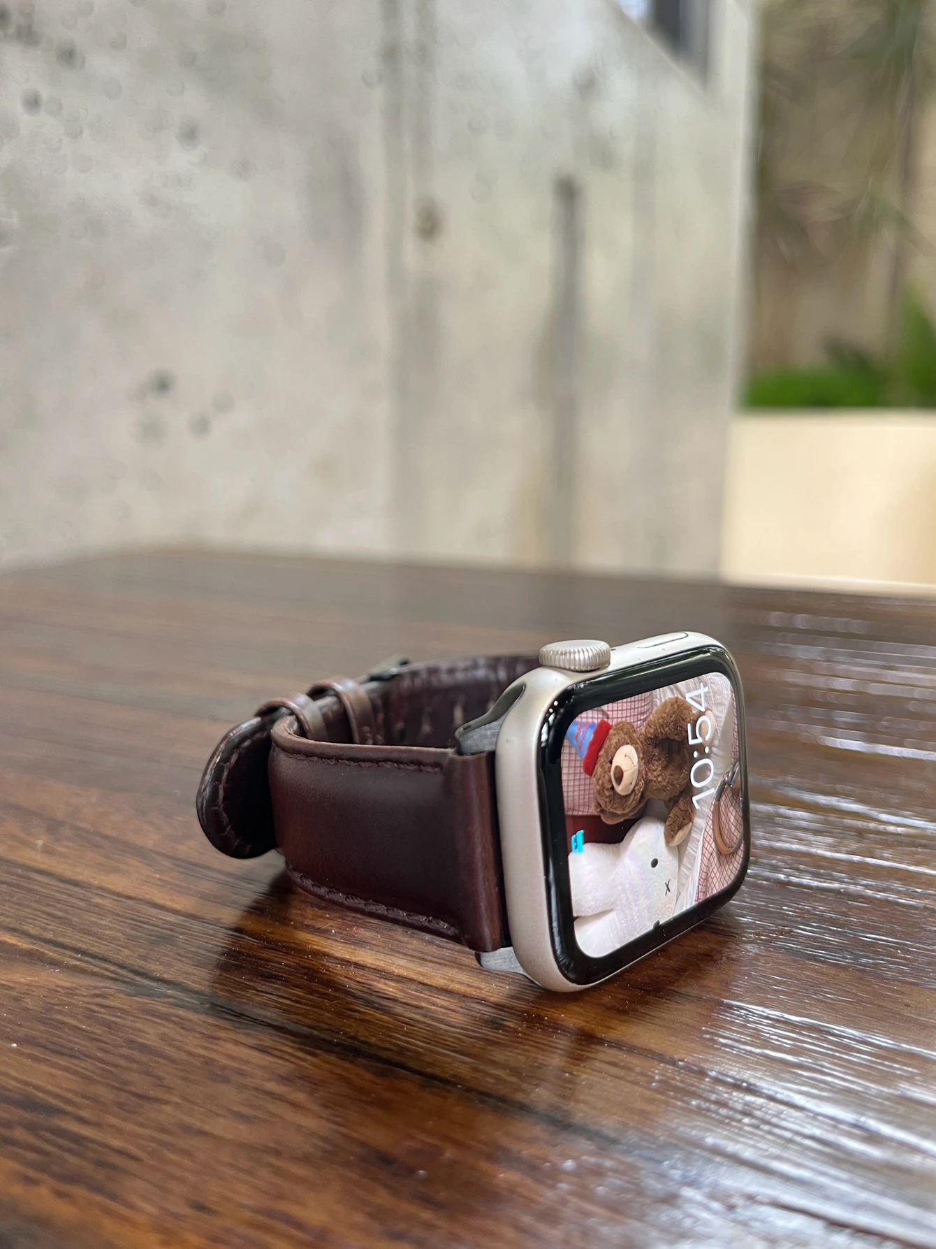 Elegant Brown Leather Loop Band for Women - Stylish Watch Accessory