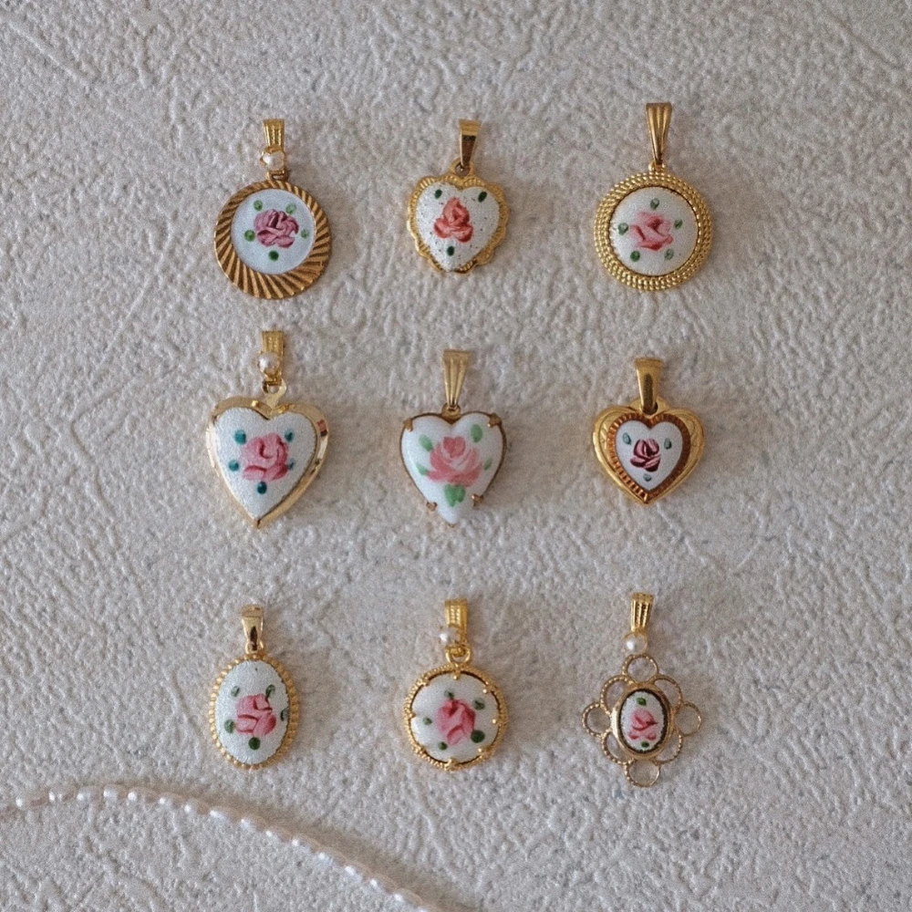 Neue beliebte geometrische herzförmige Blumen-Tropfen-Ölmalerei DIY-Anhänger Charms Schmuckherstellung