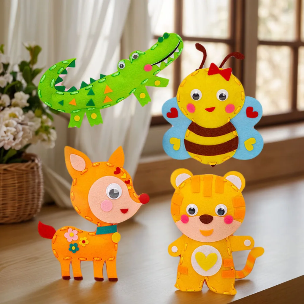 Cartoon Animal Sewing Craft Kit DIY Kids Keychain Craft Sew Set Educational Beginners Sewing Stuffed Felt Kit