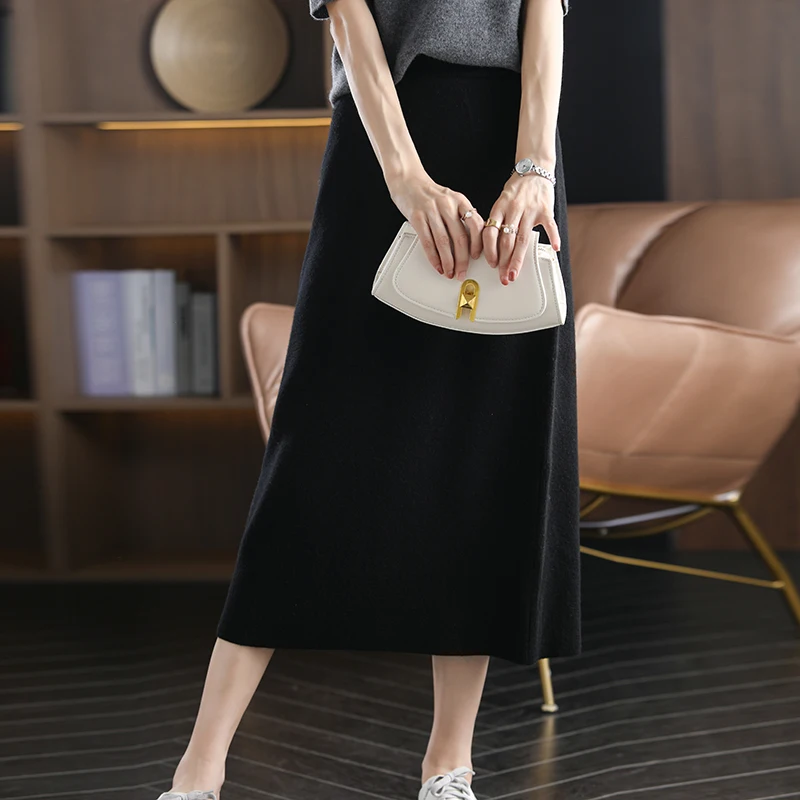 High-waisted solid color Half length skirt women's new autumn winter all-match slimming A-line skirt knitted mid-length skirt 4