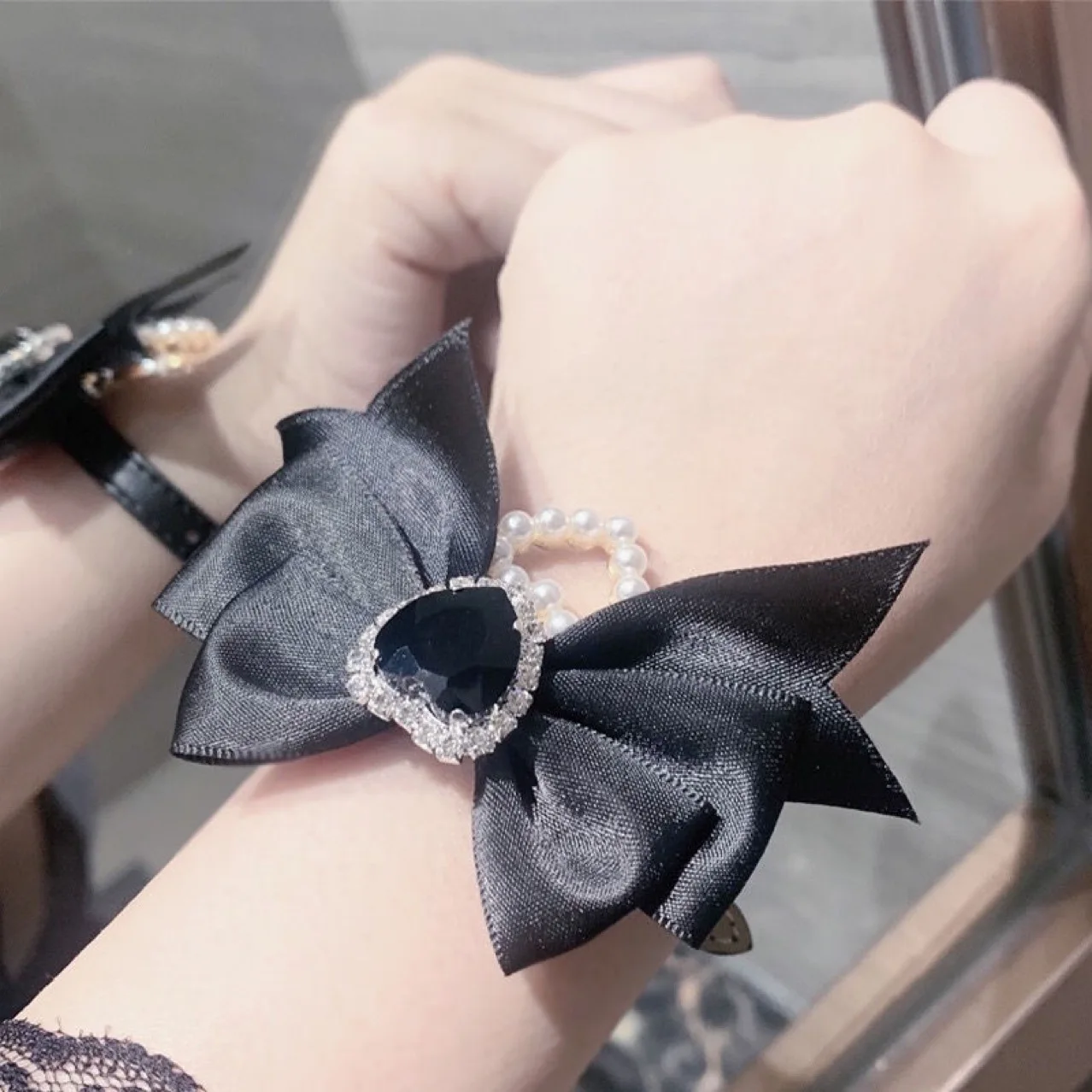 Pulsera de estilo coreano Harajuku para mujer, brazalete con corazón de lazo Y2K con incrustaciones de circonita, hecho a mano, joyería estética Punk dulce y fresca