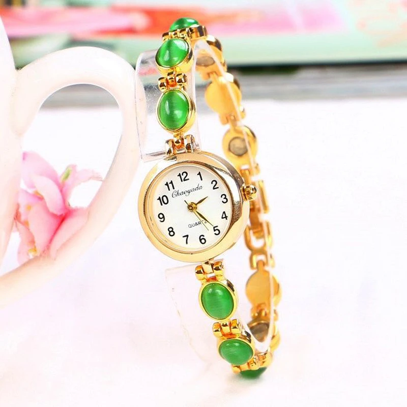 

UTHAI W92 Watch For Women Light Luxury Tassel Jewelry Bracelet Wristwatch ladies Girls Fashion Diamond Quartz Clock Watches