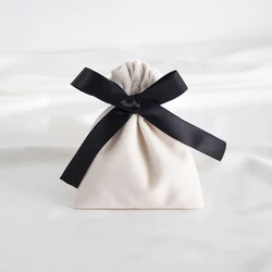Luxury Beige Velvet Jewelry and Gift Pouches - Set of 10 - 15x20cm (Black Silk)