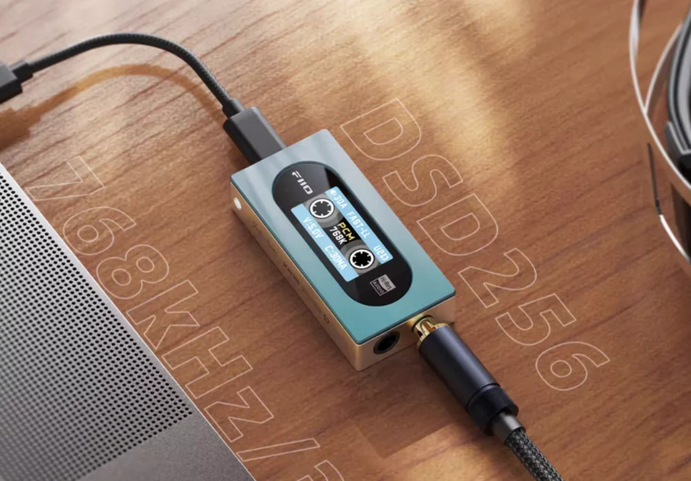 FiiO KA15 portable HiFi fever fully balanced decoding ear amplifier small tail Android iPhone sound card 5