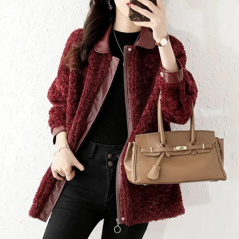 

2022 Autumn Winter Coats Women New Fashion Thickened Lambswool Coat Zipper Jacket Wine Red Loose Outwear Lamb Jackets Female