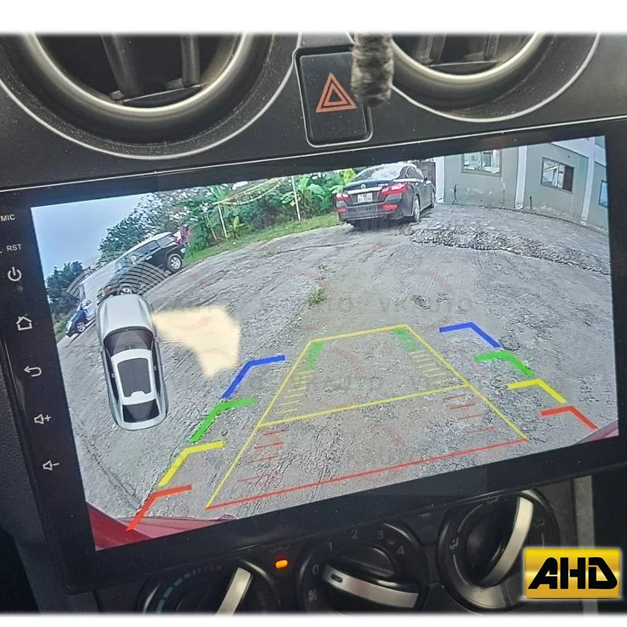 Telecamera e Specchio retrovisore OEM Look con display invisibile per Smart EQ