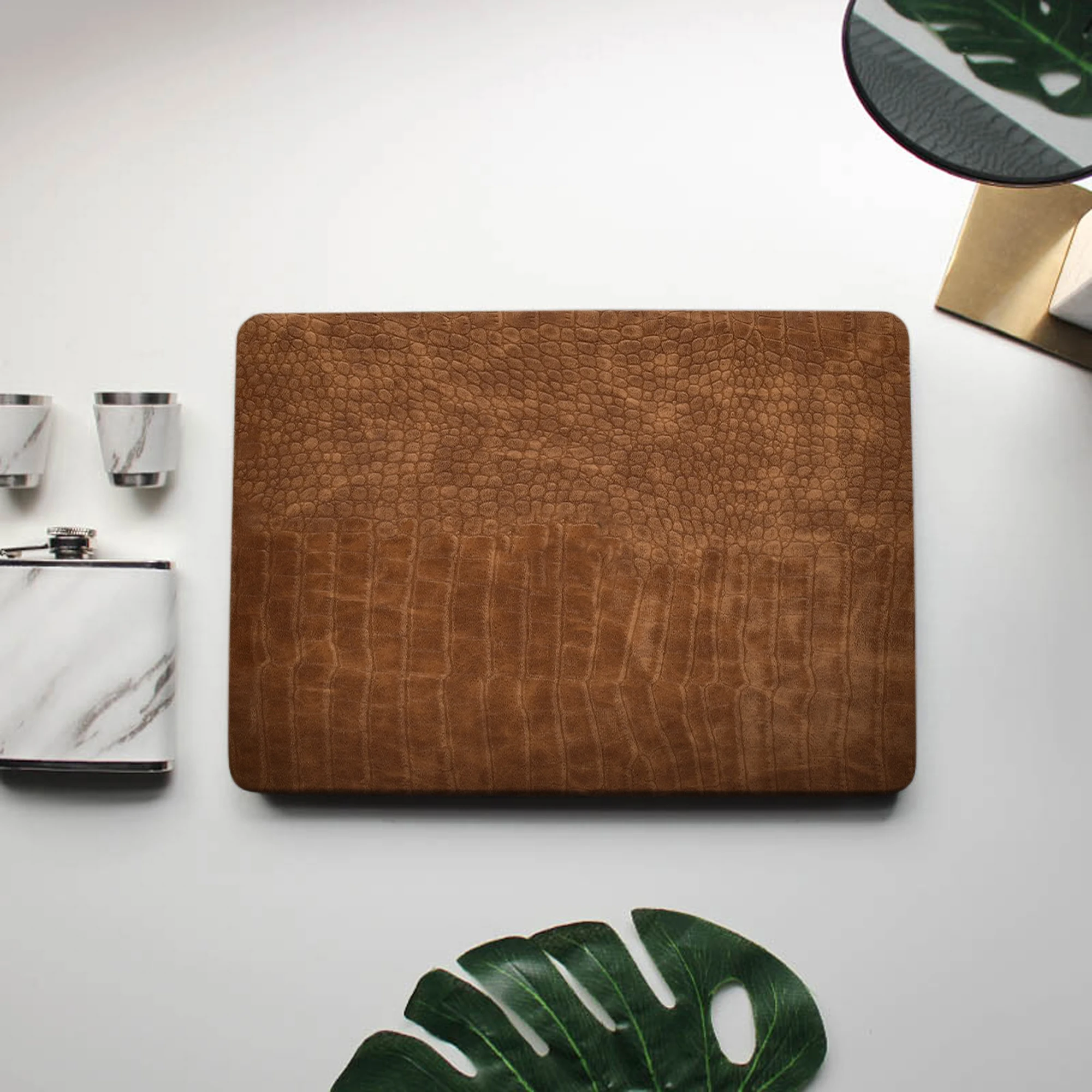 Capa de Couro de Crocodilo Antigo Macbook Case do Portátil Abstrato para Macbook ar 13 Macbook Pro 13 16 14 15 com o Logotipo de Corte