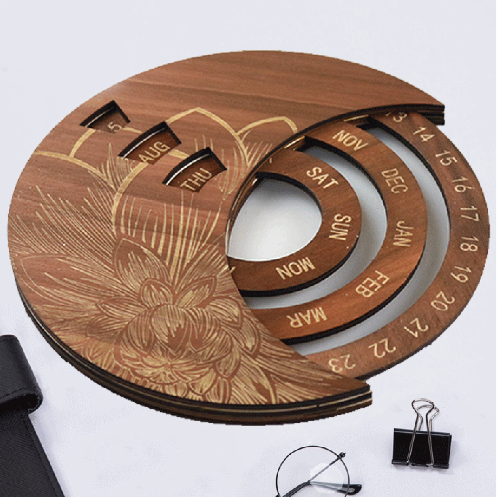 Perpetual Wooden Calendar Circular Rotation Calendar Rustic Wall Mount Daily Living Room Home School Office