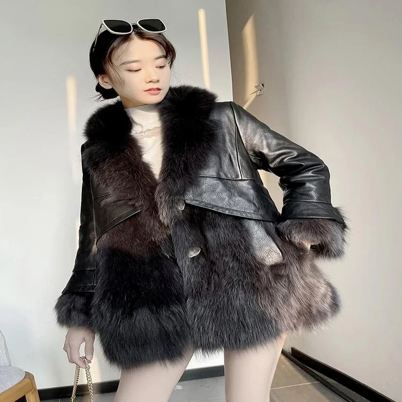 Faux Fur  Women Winter Coat Wool 2021 Winter The New Female Faux Fox Fur Black Thin Splicing