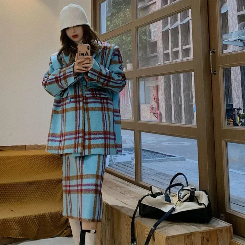 

Autumn and Winter New Plaid Tweed Set for Workplace Casual Retro Thickened Suit Jacket High Waist Split Skirt Top Two Piece Set