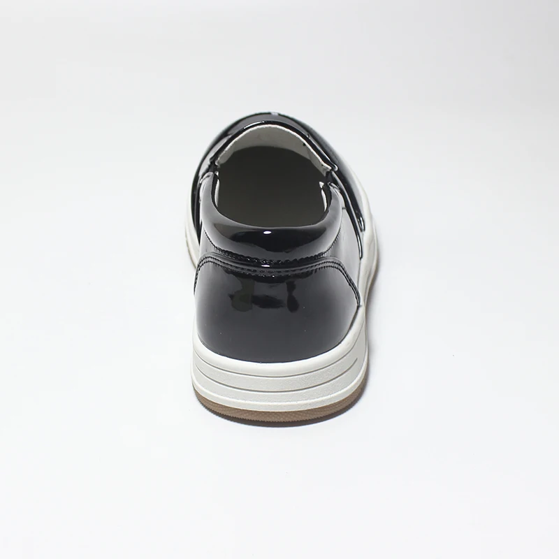 حذاء بدون كعب كاجوال للأولاد للأطفال ، مريح وناعم...