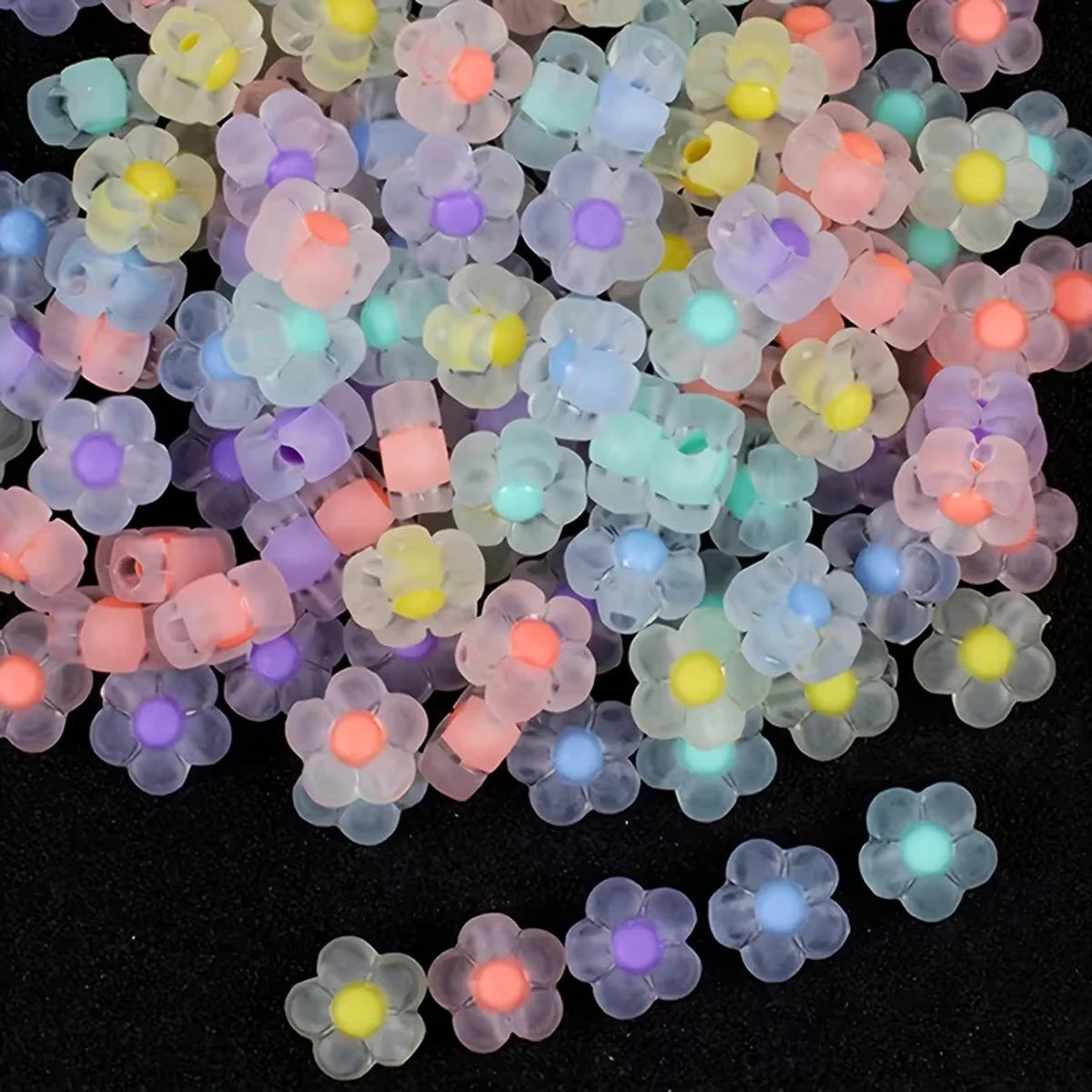 100pcs 12mm 꽃 아크릴 비즈 무광택 투명 혼합 색상 스페이서 비즈 DIY 수제 클립북 팔찌 귀걸이 여름 보석