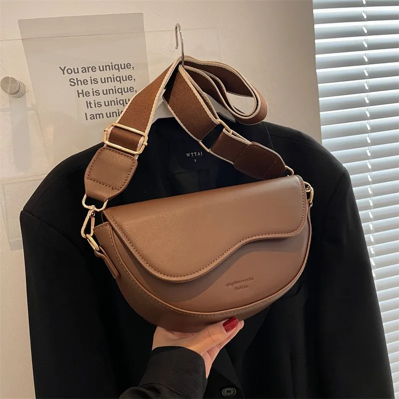 

Retro Luxury Saddle Underarm Women's bag Versatile Chain Crossbody сумка Solid Handbags for Women Wide Strap Single Shoulder bag