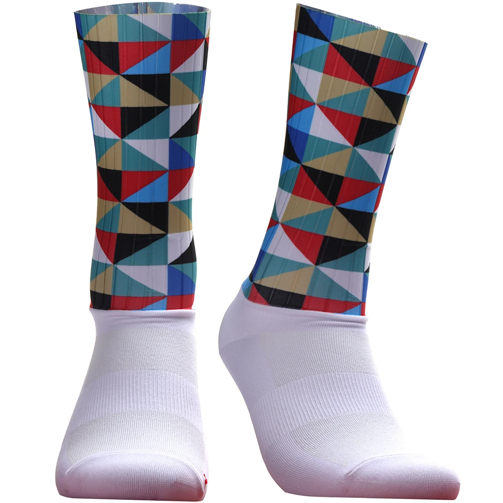 Anti Slip Seamless Cycling Socks Integral Moulding High-tech Bike Sock Compression Bicycle Outdoor Running Sport Socks sports socks,cycling socks,fitness sports socks,compression socks,sport socks