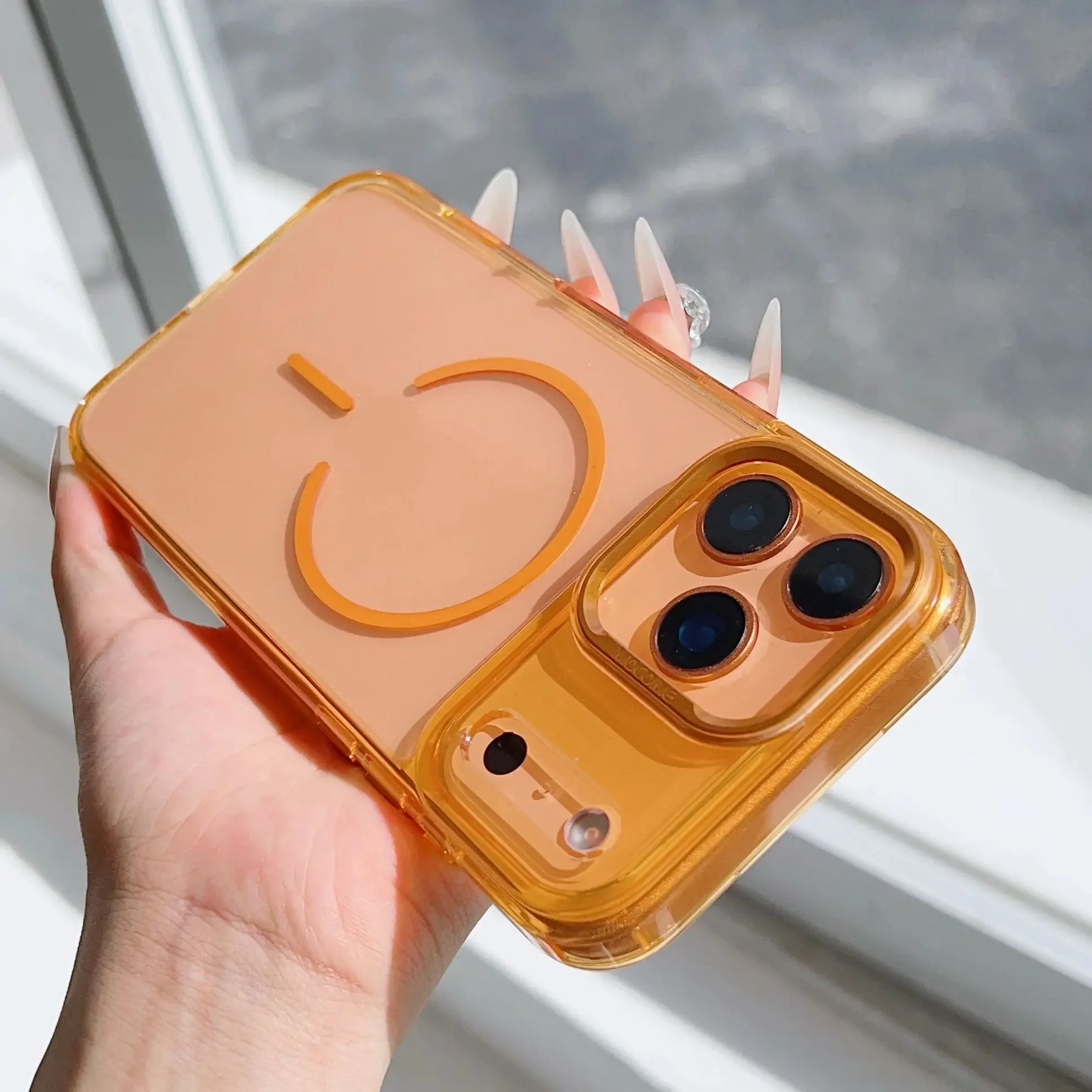 Transparent Shockproof MagSafe-Compatible Phone Case with Magnetic Wireless Charging Capability