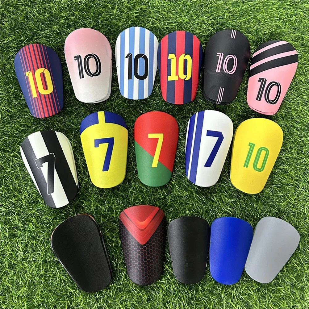 2Pcs Football Shin Pads Protective Equipment Shin Guards Mini Guards Soccer for Men Women Kids Boys Girl shin guard pads soccer shin guards
