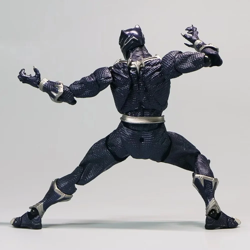 thumbnail image 3 of Figura de acción increíble Yamaguchi Black Panther, modelo de colección Kaiyodo Revoltech #030 Marvel T Challa, estatuilla móvil, juguetes, 15cm1404, 3 of 5