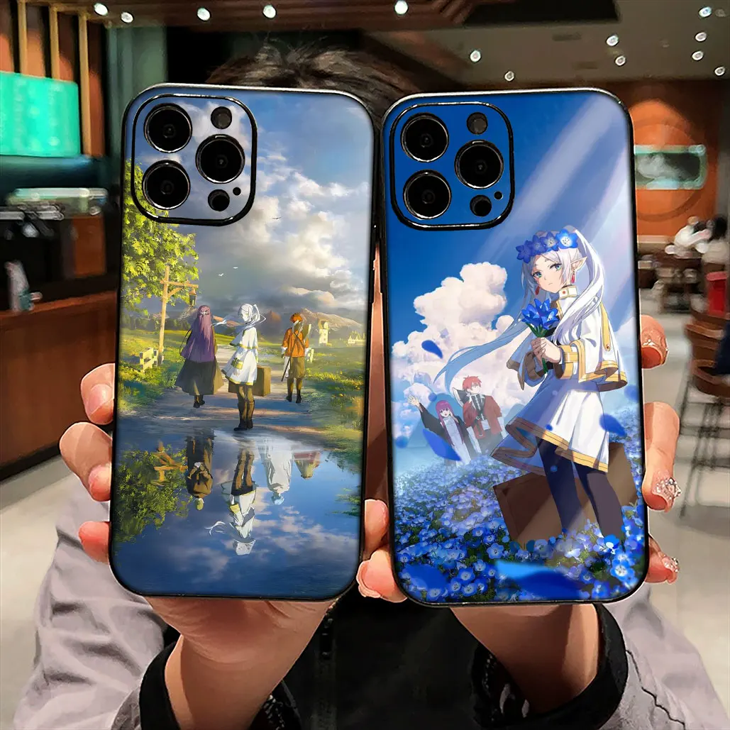Sleek Coque Cover with Artistic Design