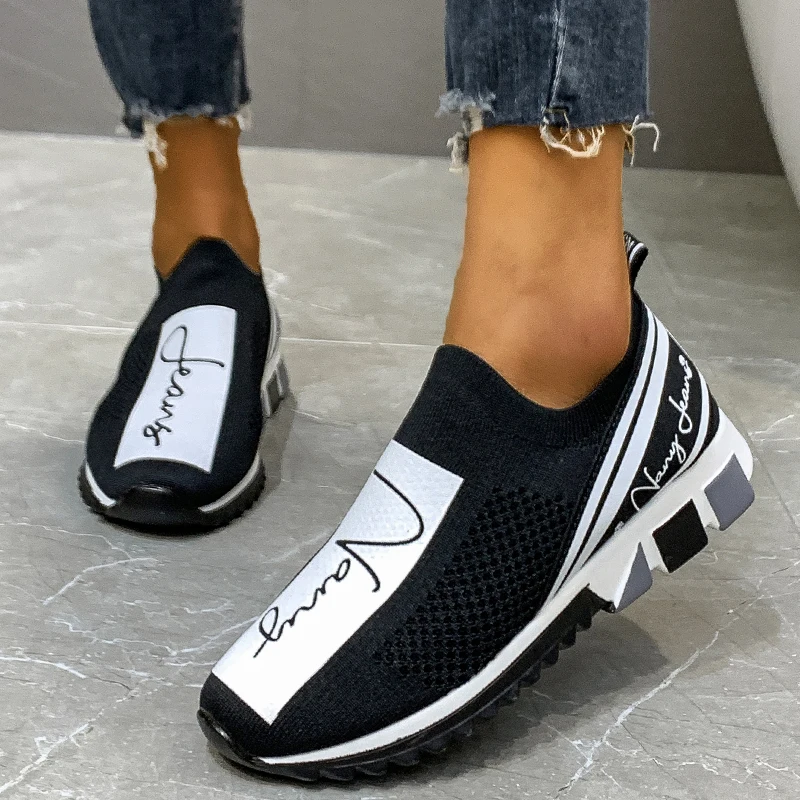 2022 Designer Unisex Couples Shoes Slip On Walking Women Sneakers Breathable Sock Women's Shoes Trainers Brand Chaussure Femme