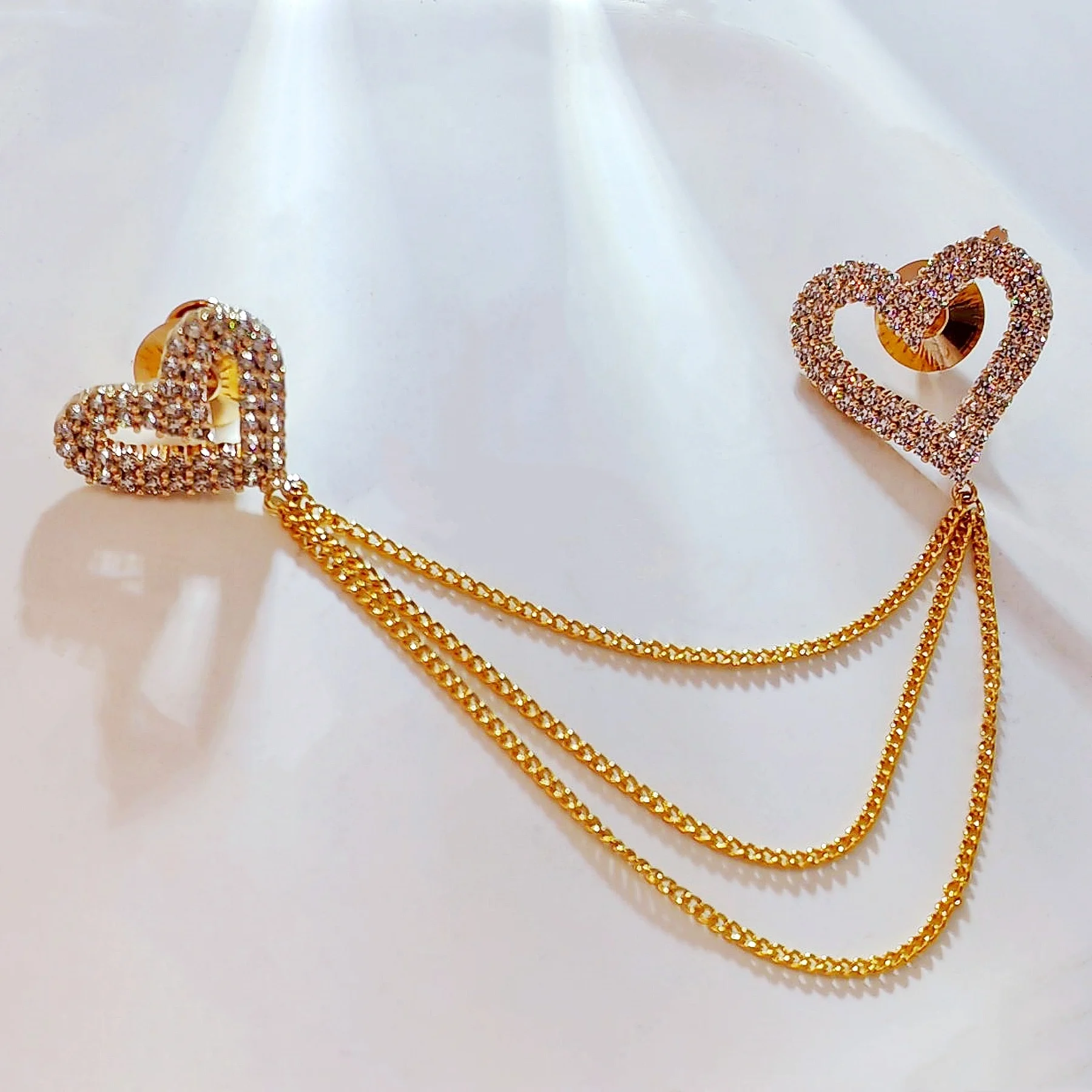 Fancy Design Two Sweet Heart Link Gold Chain Tassel Lapel Pin for Collar Corsage Vest Hat Valentine's Day Heart Unisex Jewelry