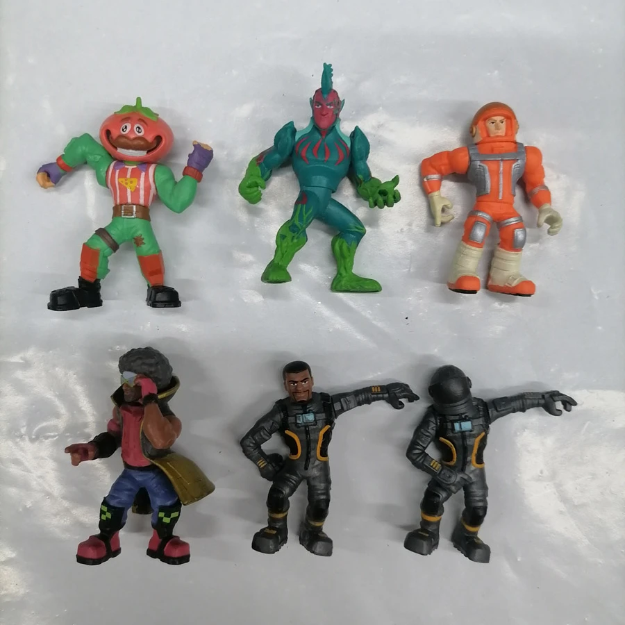Fortniting Soldier Action Figure Epicgames Fortnites Toys Strumenti Per La Raccolta In Miniatura Peely Skull Trooper Fishstick Blackheart
