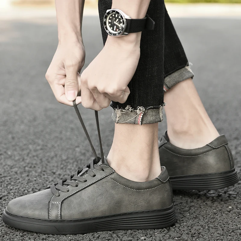 Men's Shoes 2023 Genuine Leather Designer Casual Shoes Italian Luxury Brand Comfy Sneakers Men Skateboard shoes Tenis Masculino 2