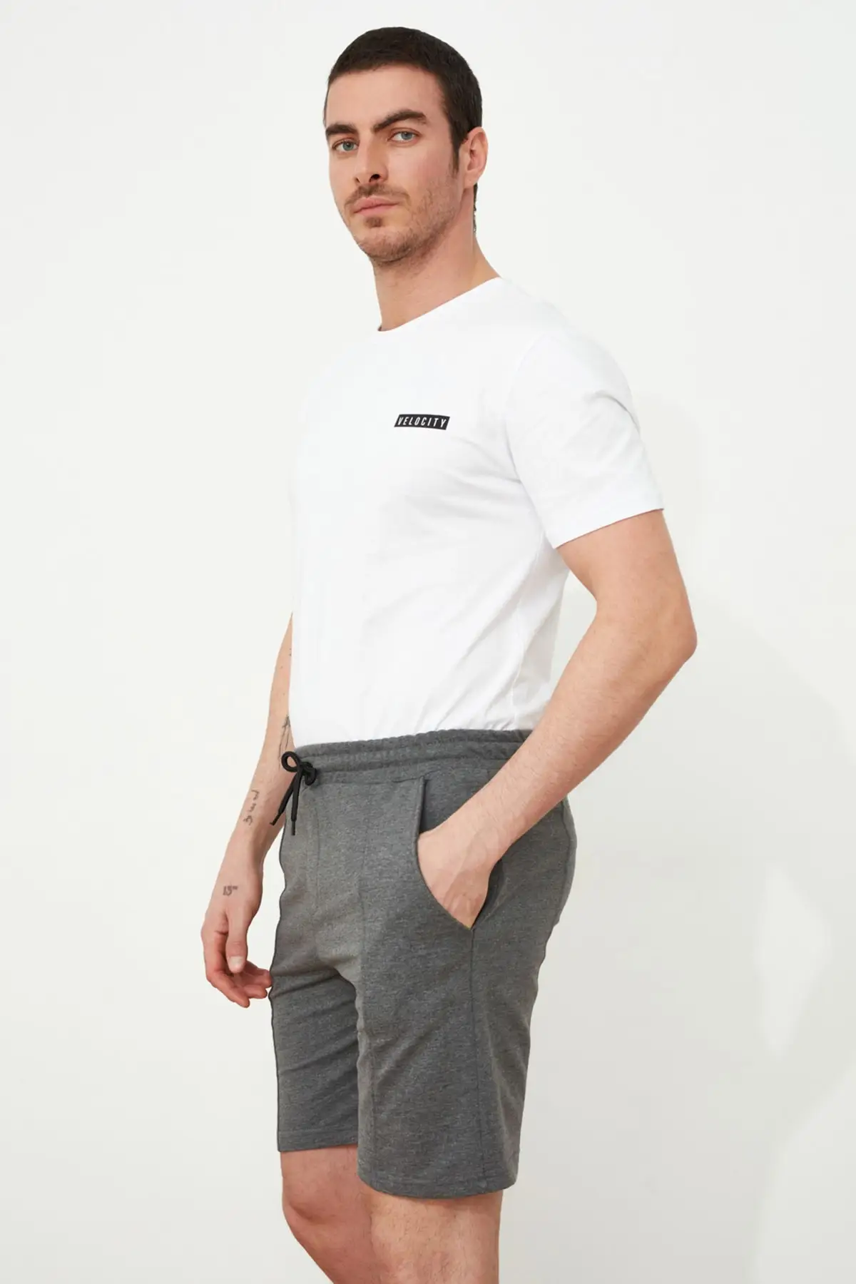 Trendyol Male Shorts & Bermuda TMNSS20SR0070 best casual shorts