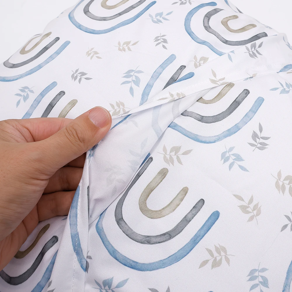 HappyFlute New 2PCS Botanical Printing Soft Polyester Fabric 40*40CM Envelope Design Multi-Scenario Use Children Pillowcase
