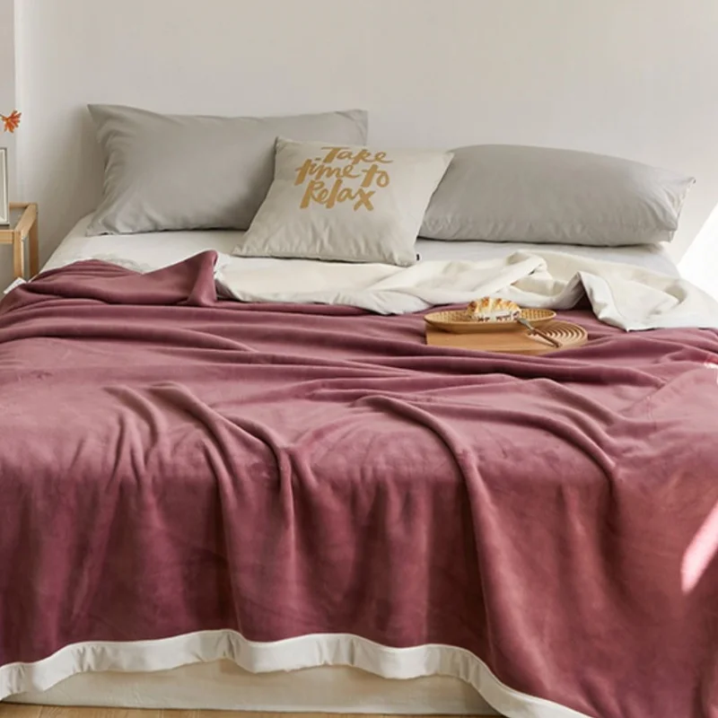 

Four Seasons Comfortable and Soft Office Blanket Bedding