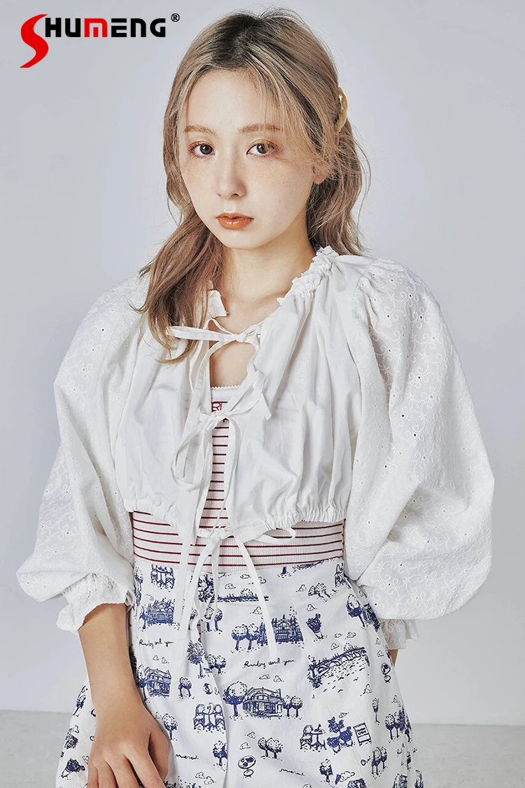 

Женская ажурная блузка в японском стиле, короткая хлопковая рубашка с длинным рукавом и вышивкой, верхняя одежда