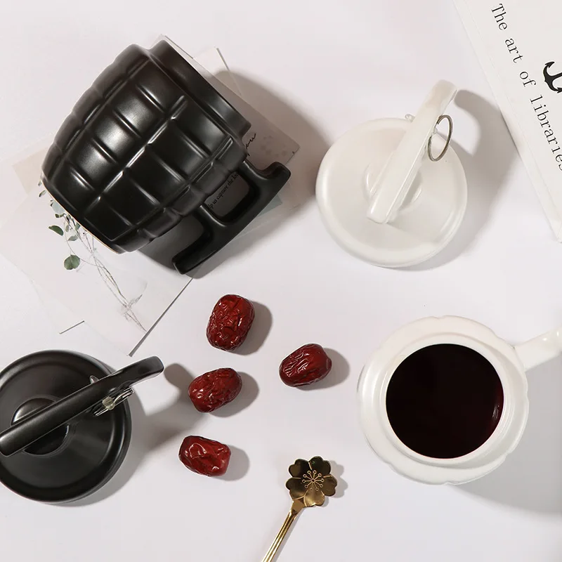 Tazza a forma di granata, tazza creativa da 350 ml, tazza per cappuccino e latte, tazza da caffè in ceramica, tazza da birra 3D, tazza a forma di granata con coperchio, idea Tazza a forma di granata, tazza creativa da 350 ml, tazza per cappuccino e latte, tazza da caffè in ceramica, tazza da birra 3D, tazza a forma di granata con coperchio, idea
