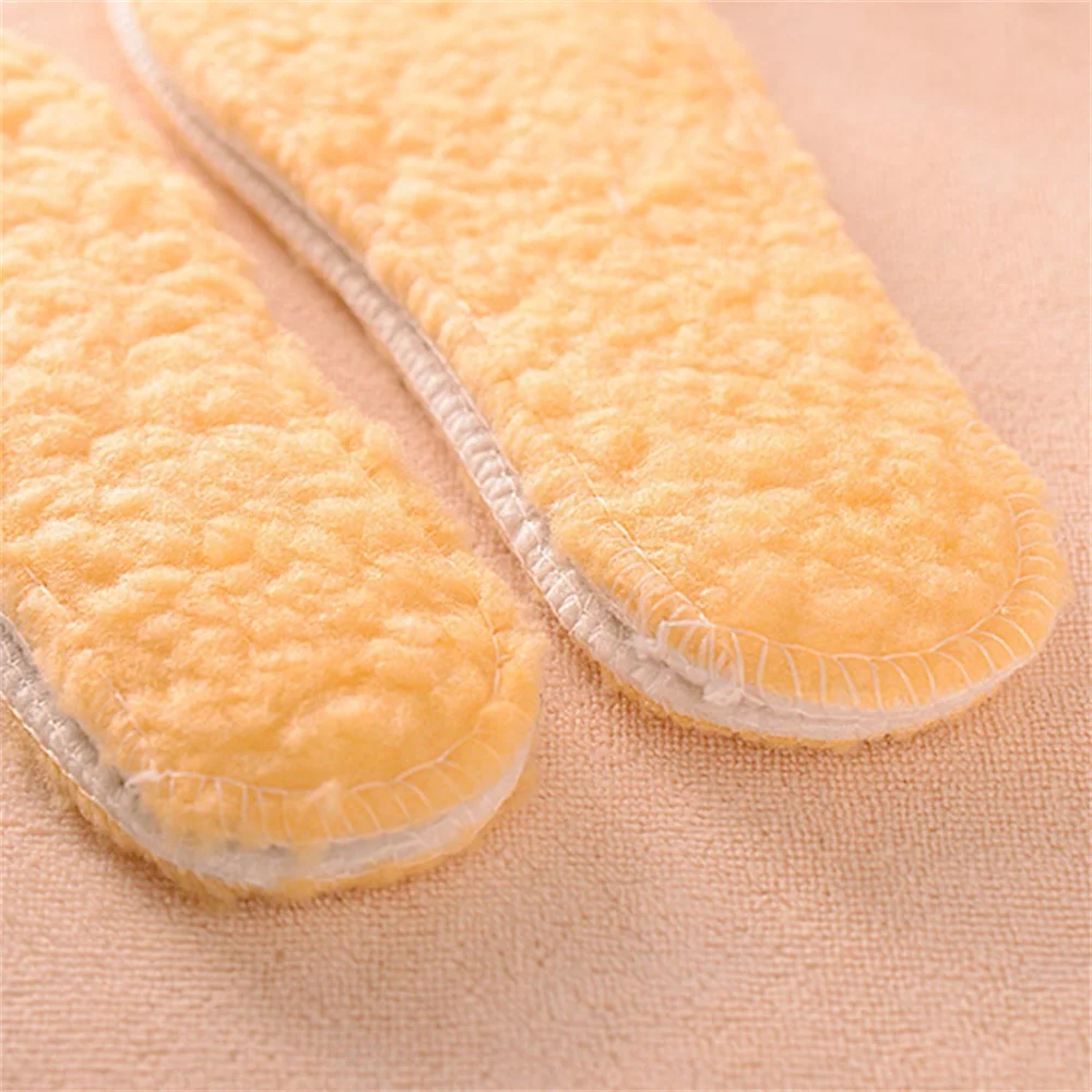 Unisex Fleece Warmer Shoes Pad Shoes Insoles SPORTSHUB Artificial Wool Insole Thickening Thermal Snow Boots Insoles NR0080