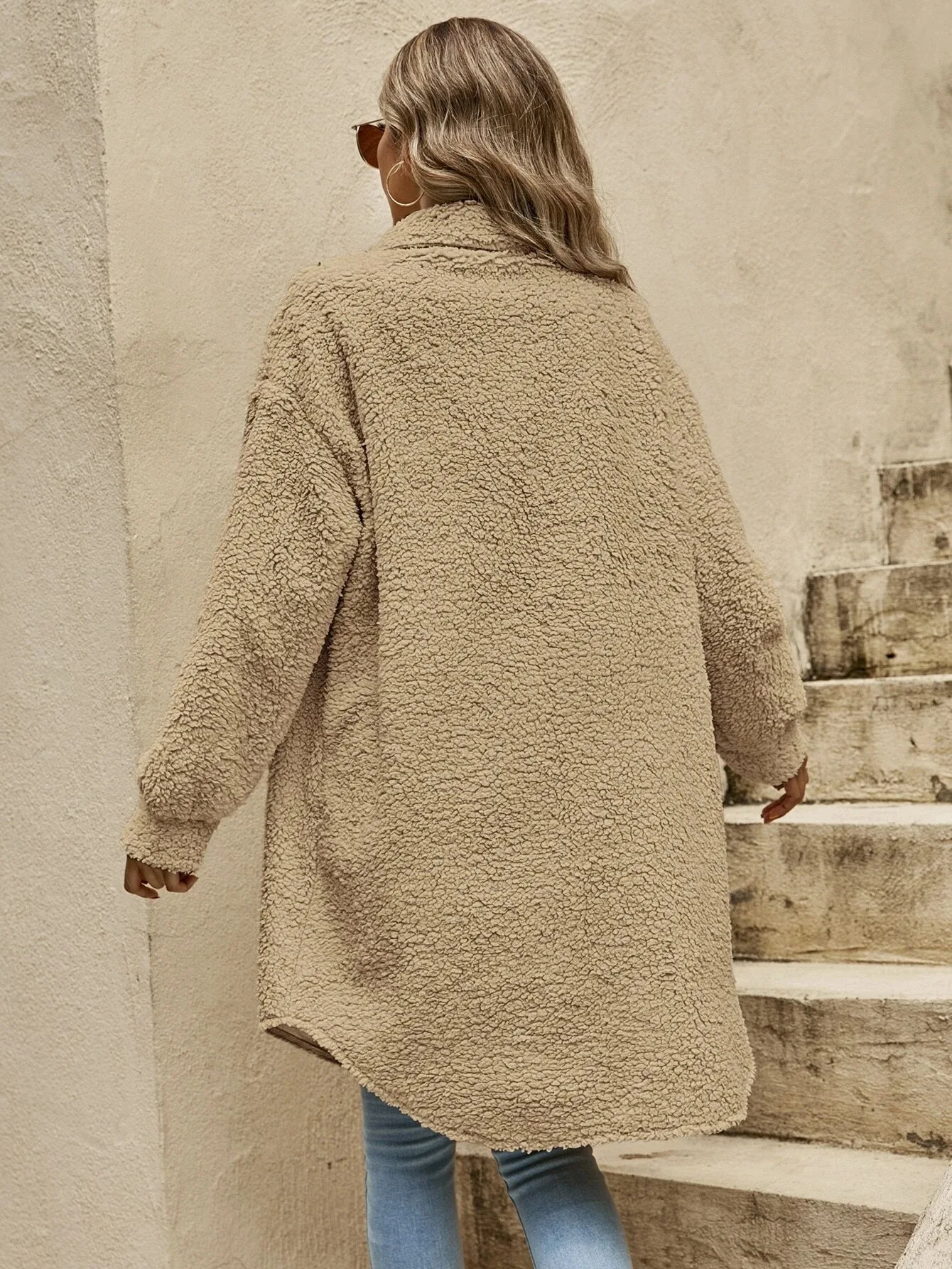 Women Sweaters for Fall And Winter Womens Oversized Fuzzy Fleece Sweatshirts with Pockets