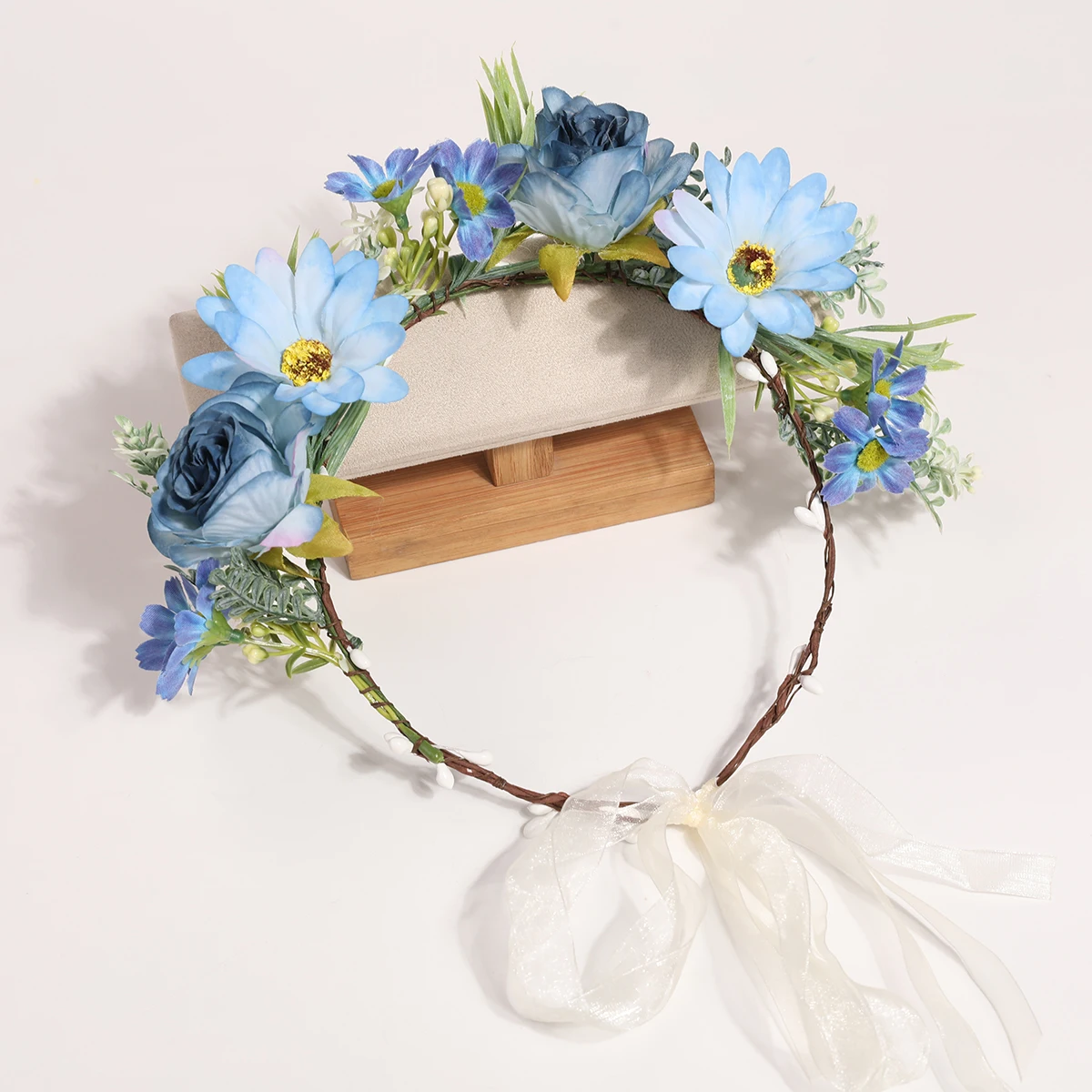 Einfaches und Modisches Ätherisches Künstliches Blumen-Haarband mit Frischen Gänseblümchen und Rosen Foto Hochzeit Urlaub Feenblume W – Detail 6