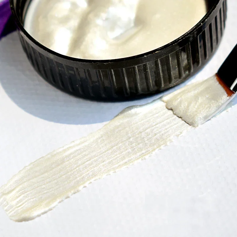 Pearlescent white