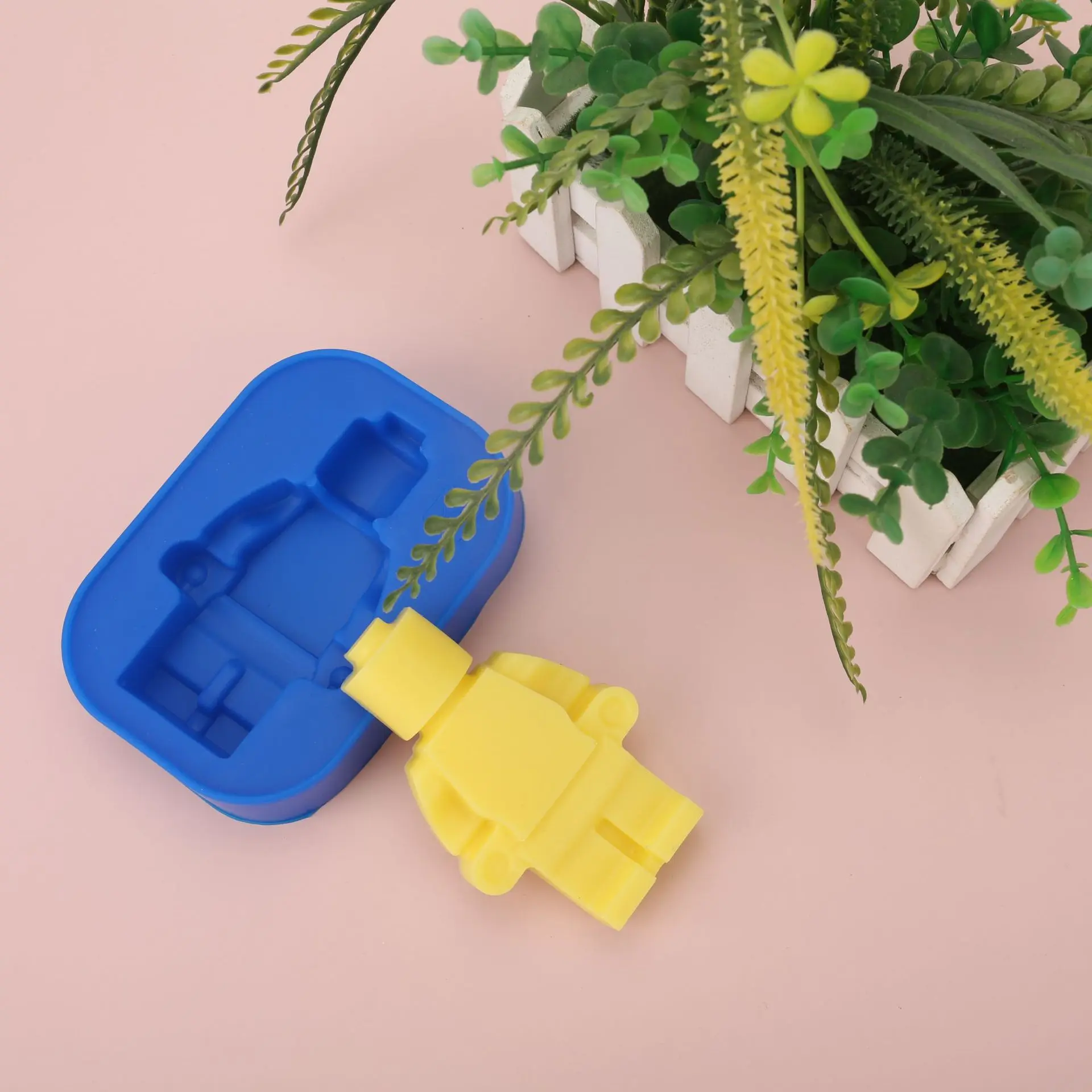 Produktbild von OUNONA 4er-Set Silikon-Pipetten – Tropfer Für Flüssigkeiten, 3 Ml, Vielseitig Für Süßigkeiten, Medizin, Kinder & DIY – Weich, Flexibel, Wiederverwendbar