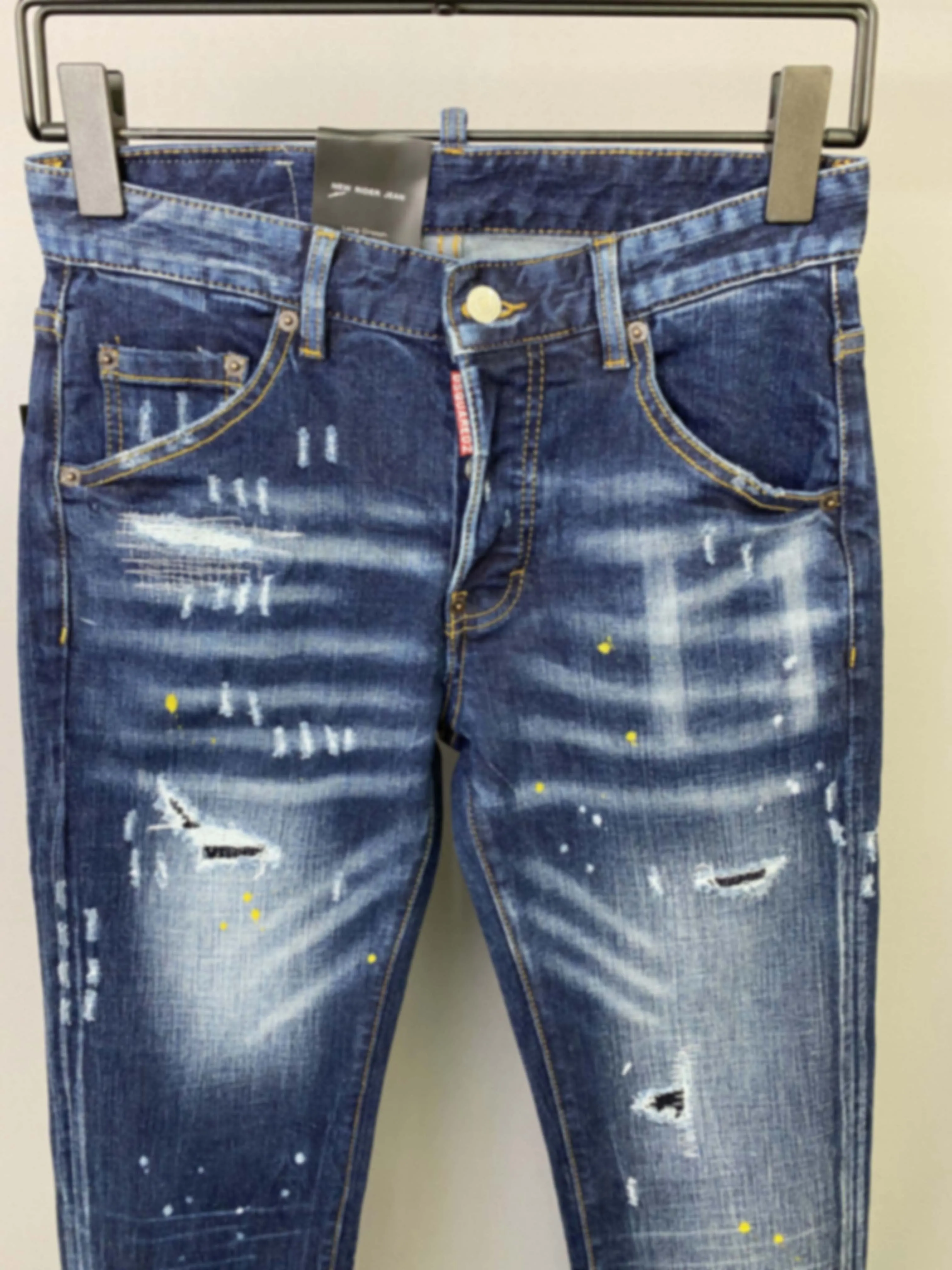 2024 Spring/Summer New D2 Jeans Trendy Men's Washed and Worn Hole Patches Painted Slim Fit Small Feet Elastic Denim Pants Men's