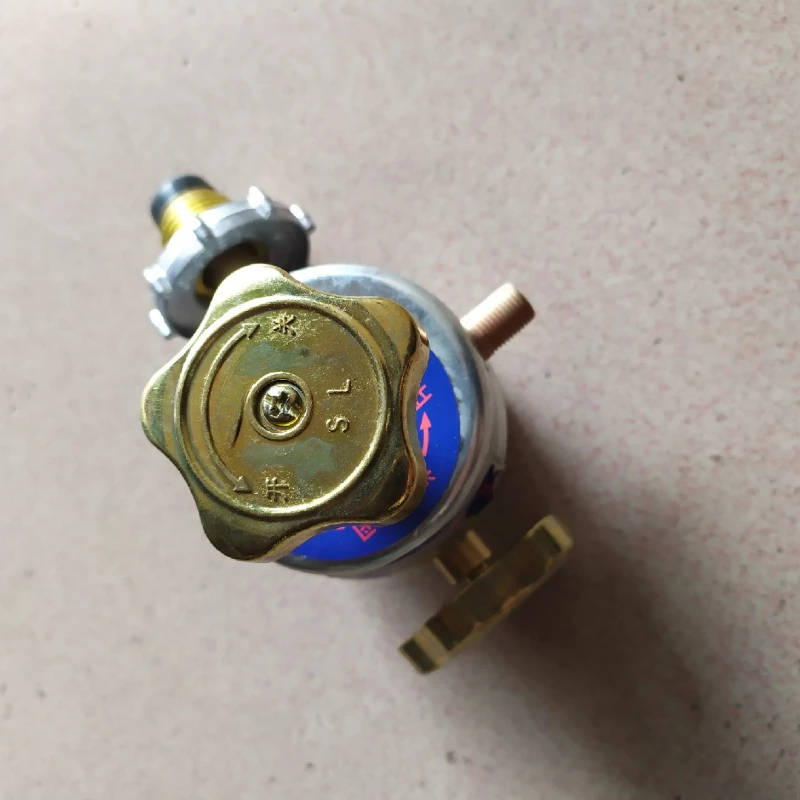 

Special accessories for regulating the firepower switch of the B valve without blocking the blast furnace
