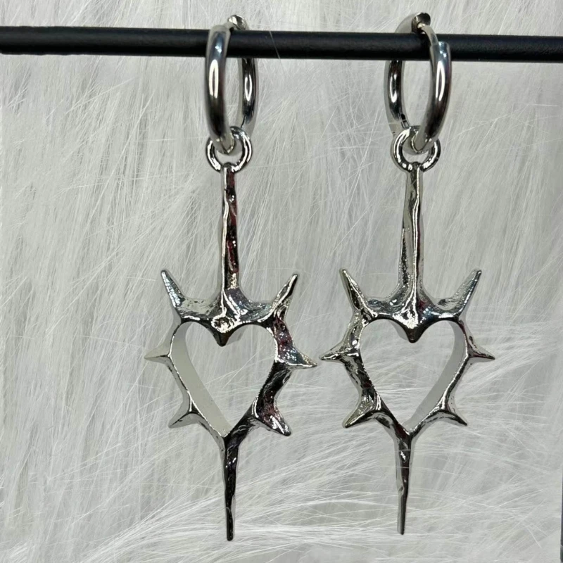 M2EA Gothic Thorn Heart Hoop Earrings Fashion Huggie Earrings Unisex Jewelry