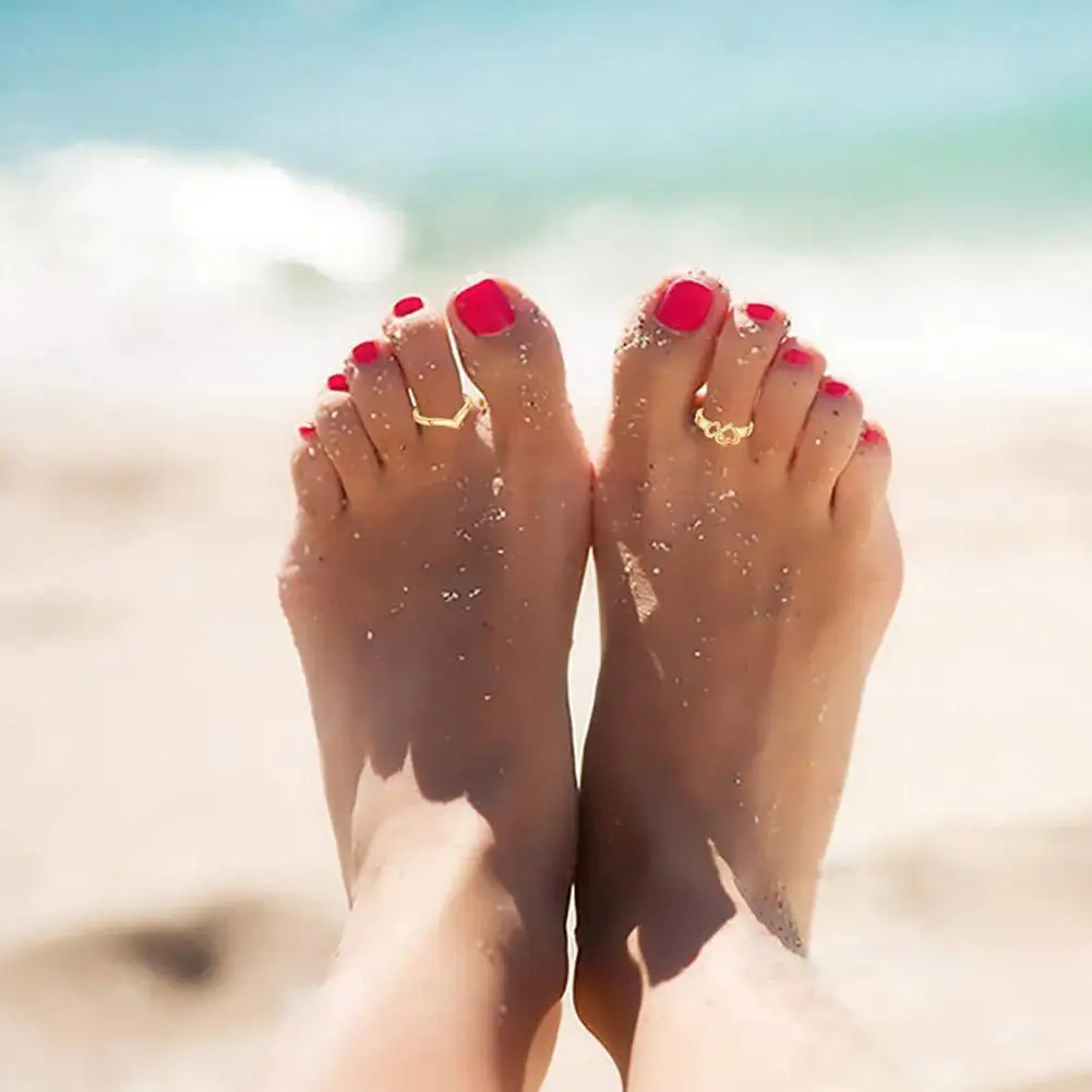 Ножки на пляже