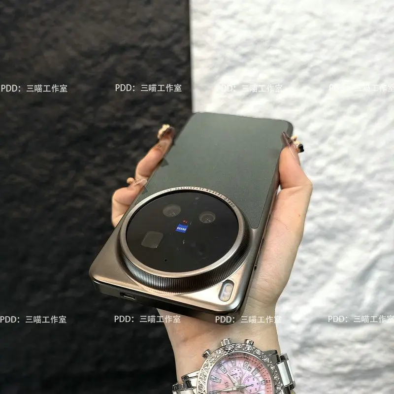 Luxury PC Leather Electroplated Matte Titanium Gray Frame Protective Camera Back Cover