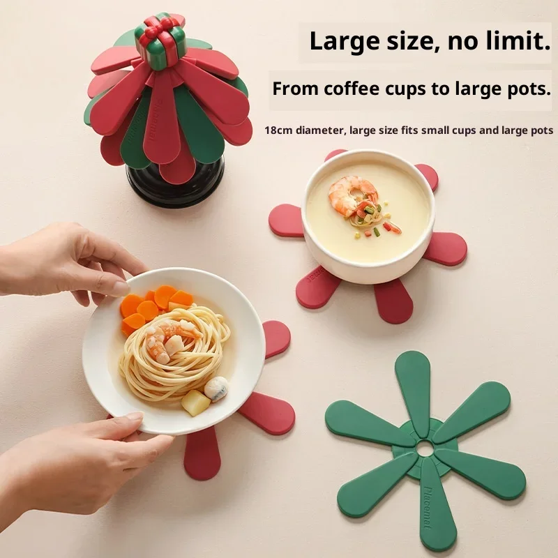 New Christmas Tree Heat-resistant Table Teacup Mats, Household Heat-resistant Foldable Heat-insulating Mats, Pot Mats