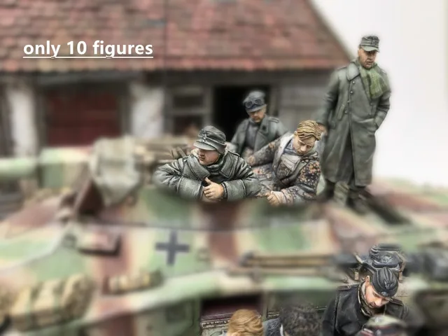 WWII 1/35 Resin GK German Soldiers and Civilian for Sd.Kfz.234/3  10 Figures  Unpainted Unassambled 2