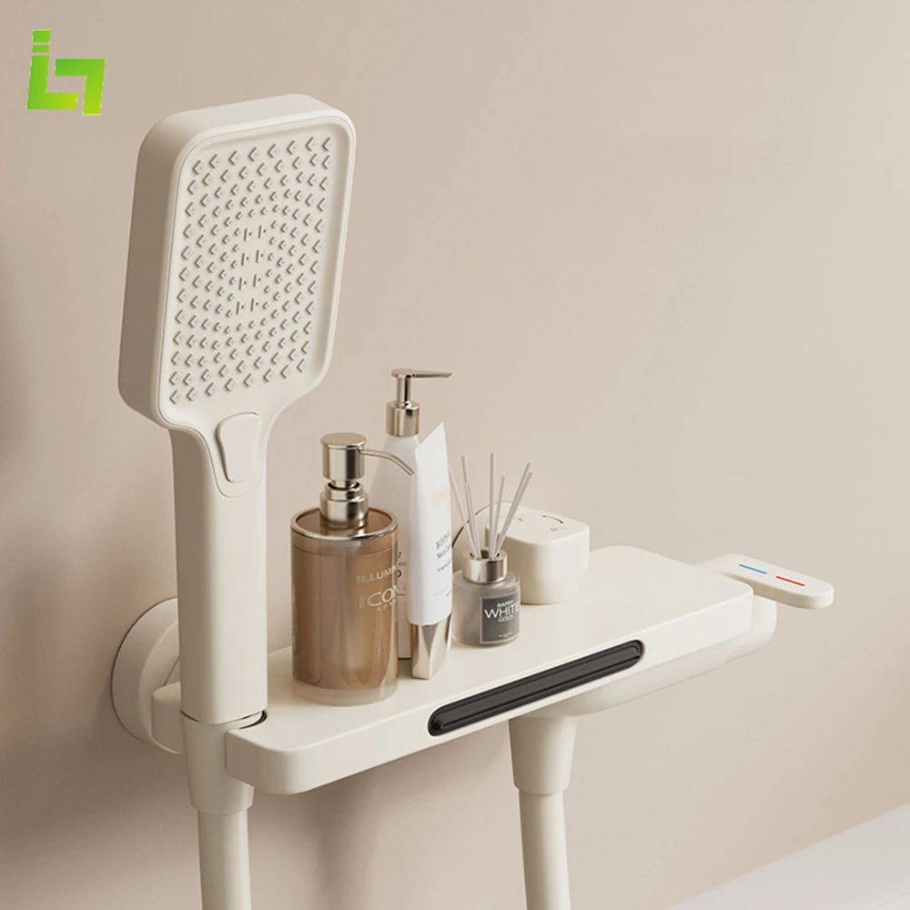 ก๊อกน้ําอ่างอาบน้ําเย็นและร้อนขนาดใหญ่แพลตฟอร์มน้ําตกห้องน้ําห้องอาบน้ําฝักบัวแตะทองเหลือง Body 1