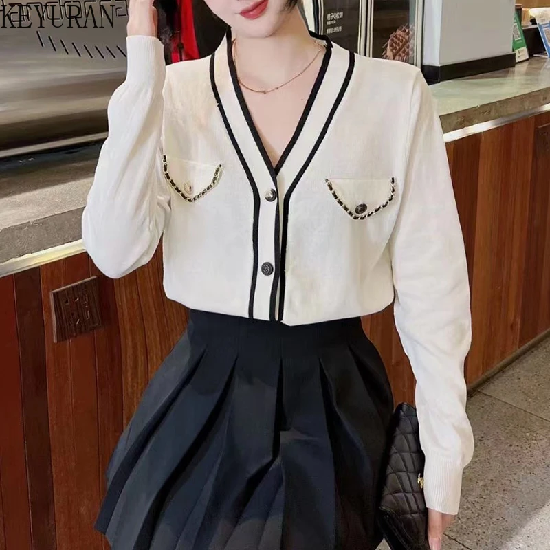 

2022 Autumn V-neck Long Sleeve Knitted Cardigan Women Korean Causal Solid Single Breasted Sweater Coat Woman Knitwear Top Crop